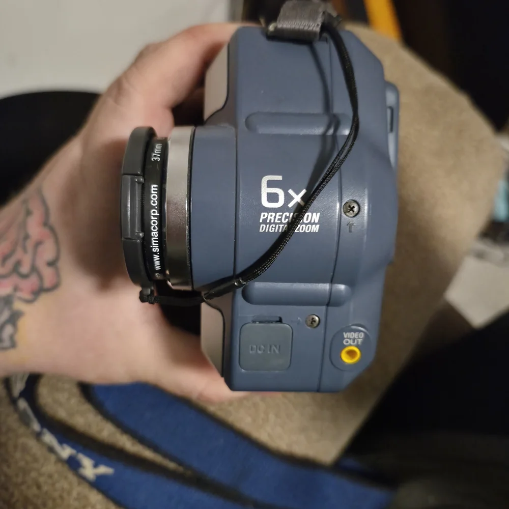 Sony MVC-FD100 Digital Still Camera Untested